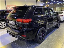 جیپ گراند شیرۆکی